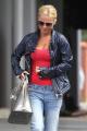 66042_Geri_Halliwell_Out_in_London_July26_001_122_413lo